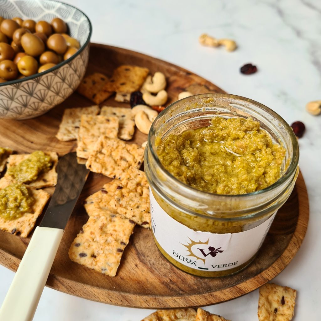 Olivada Verde & Hummus